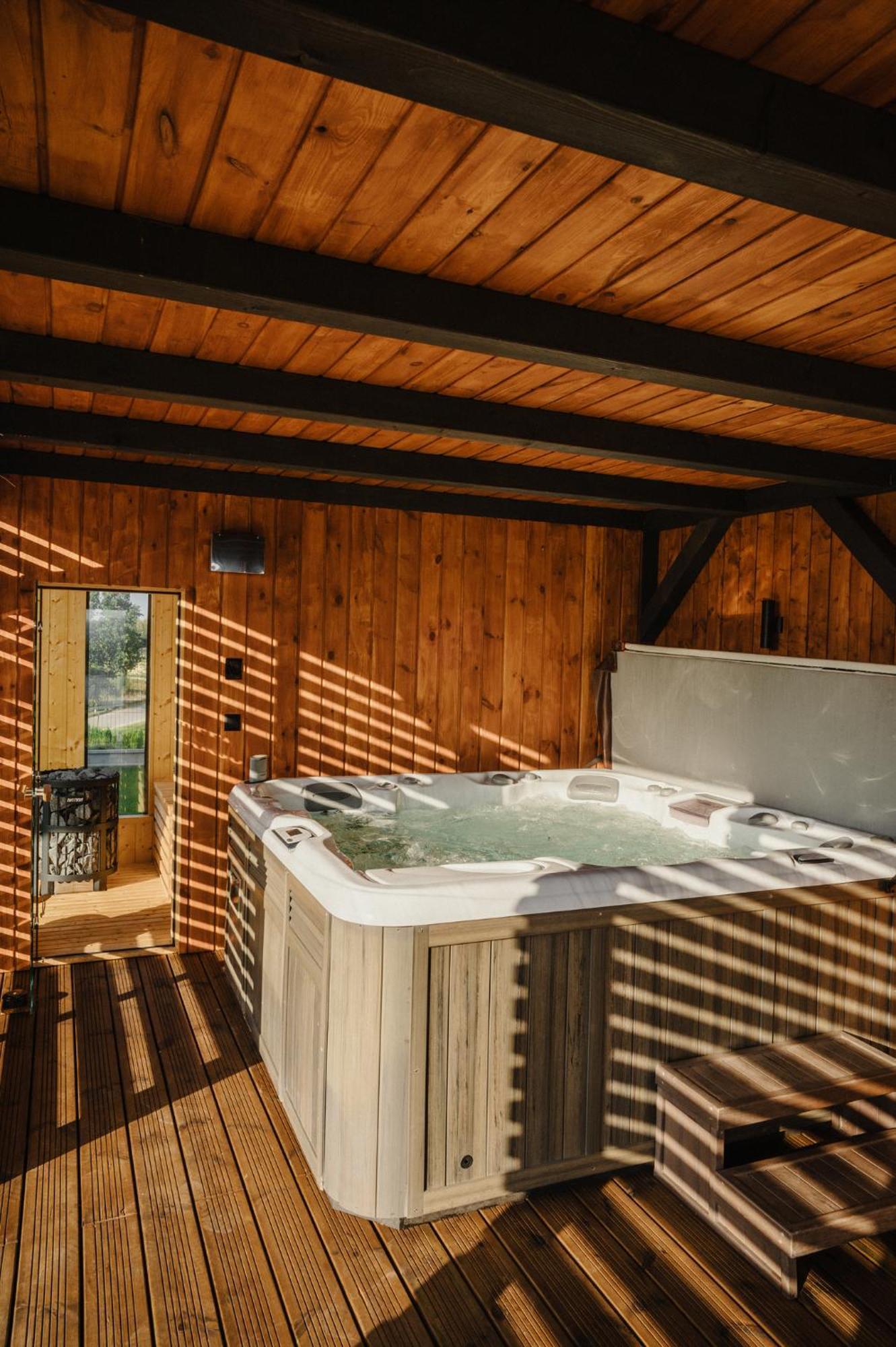 Domek Na Kaszubach Z Jacuzzi I Sauna, Jezioro, Las, Kaszuby, Widokownia Bukowinki Chmielno Zewnętrze zdjęcie
